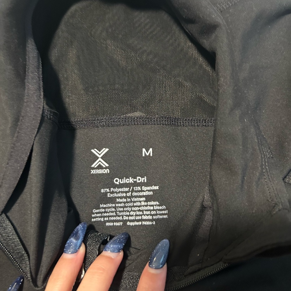Xersion Quick-Dri Black Jacket - Picture 2 of 3
